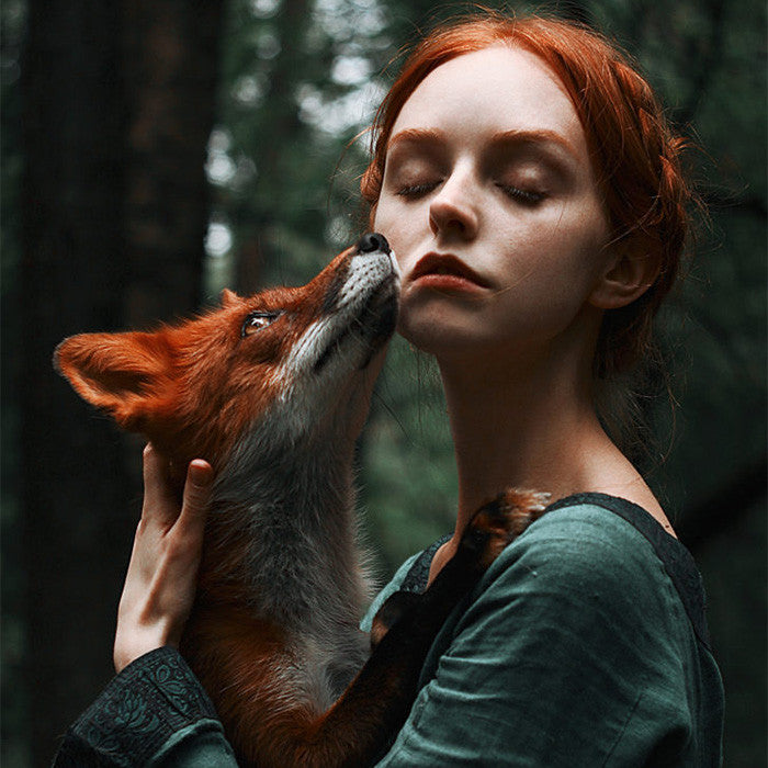 These magical photos of two redheads with a red fox are proof that gingers are majestic